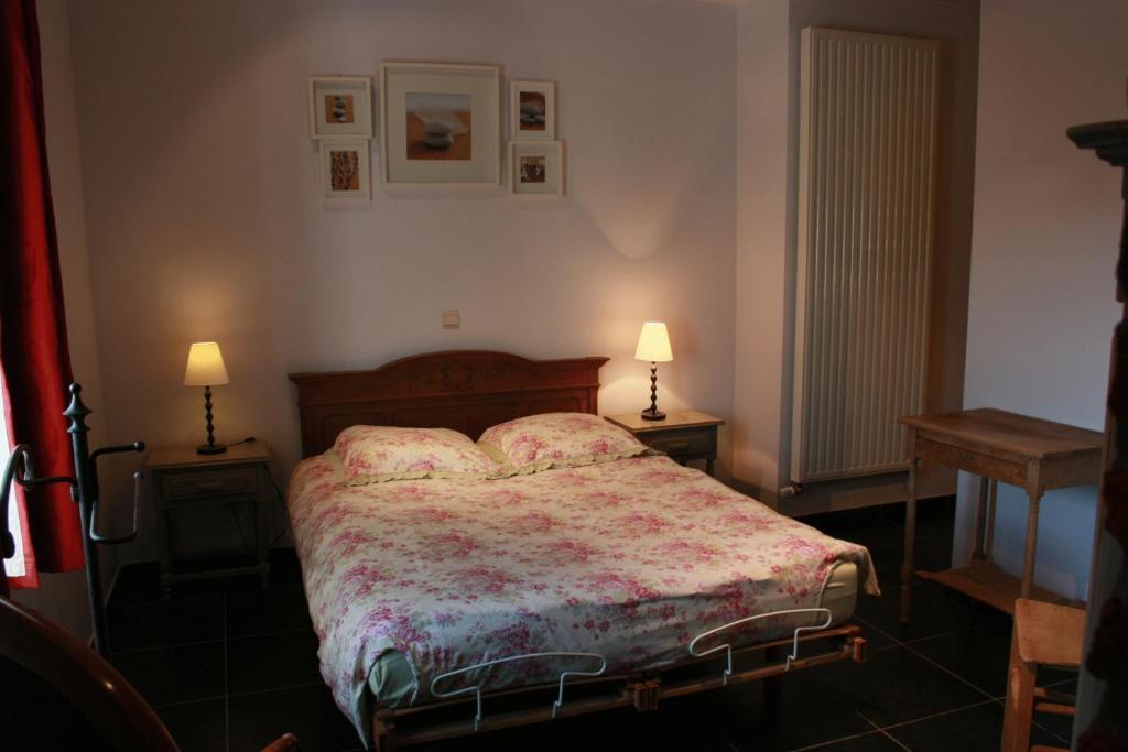 B&B Chession Falaën Rum bild
